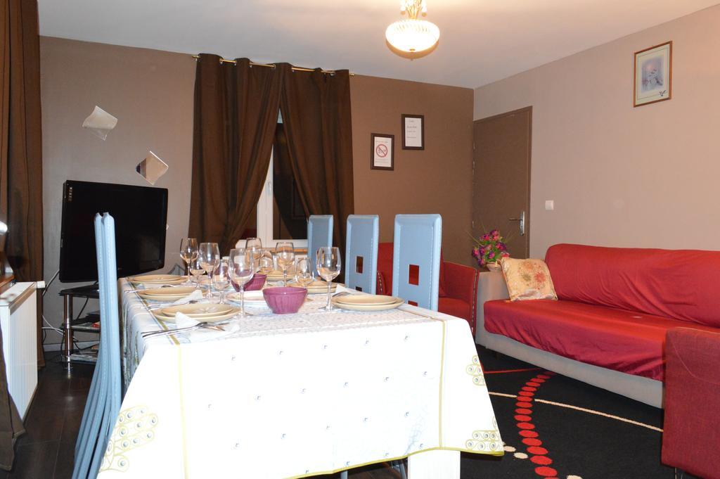 Rochire Location 2 Apartment เฌราร์แมร์ ภายนอก รูปภาพ